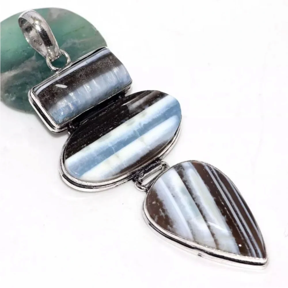 Genuine Owyhee Opal pendant